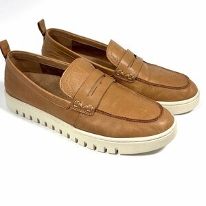 Vionic Kimmie Leather Loafer
Sneakers Women's 9.5 Tan
Orthotic Comfort Slip On